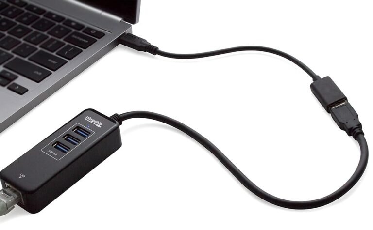 Qué es un adaptador USB C a USB A y cómo se utiliza 4 adaptador usb c y usb a en uso