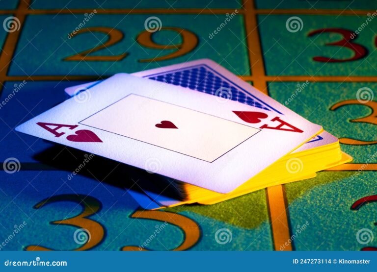 as de corazones en una mesa de blackjack