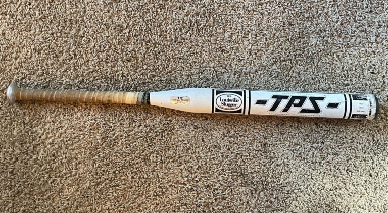 bate de beisbol louisville slugger en accion