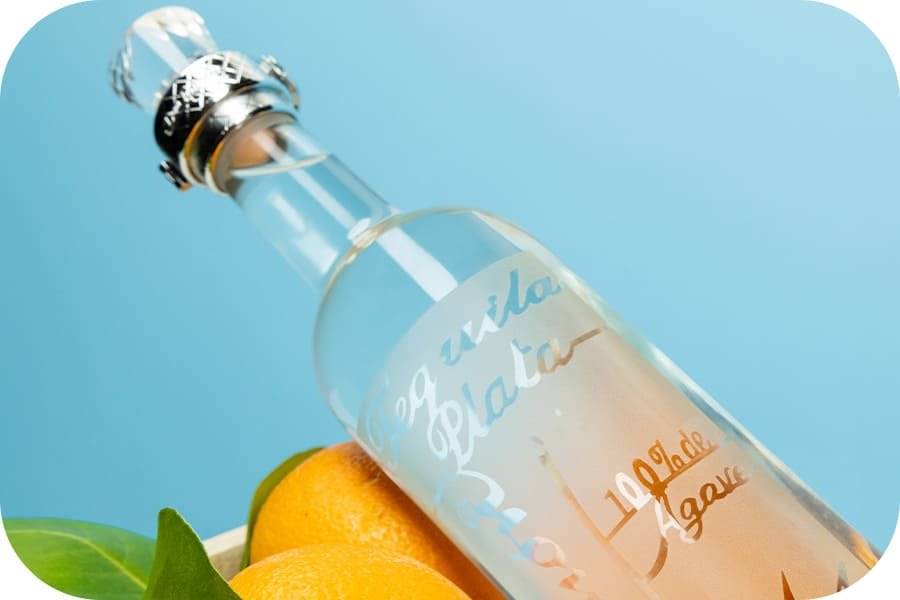 Qué características y sabores tiene el tequila Campo Azul Selecto Blanco 7 Qué características y sabores tiene el tequila Campo Azul Selecto Blanco