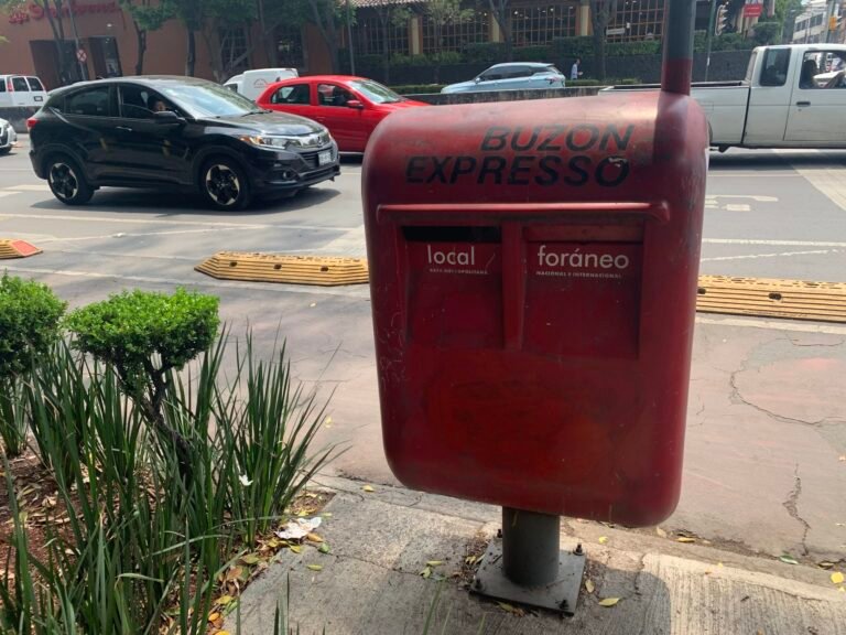 Cuánto cuesta enviar una carta por Correos de México 11 buzon de correos en mexico
