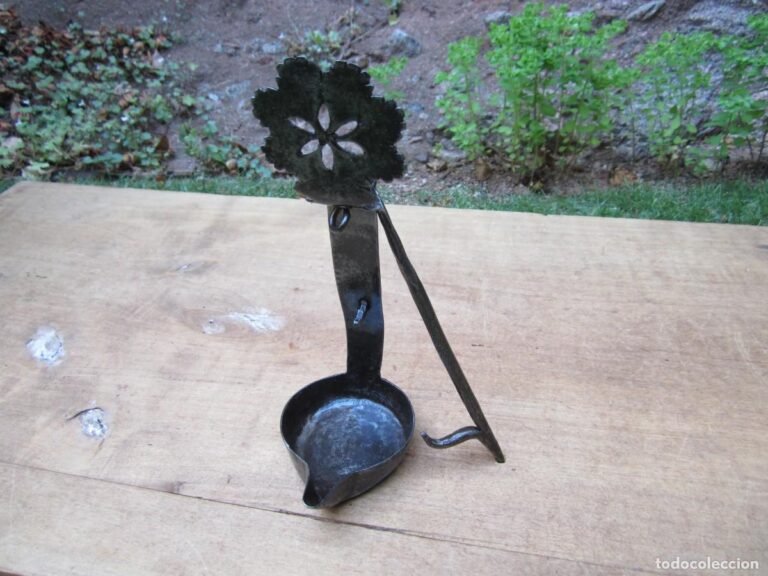 Dónde encontrar candiles antiguos de hierro forjado para decorar mi hogar 7 candil antiguo de hierro forjado decorativo