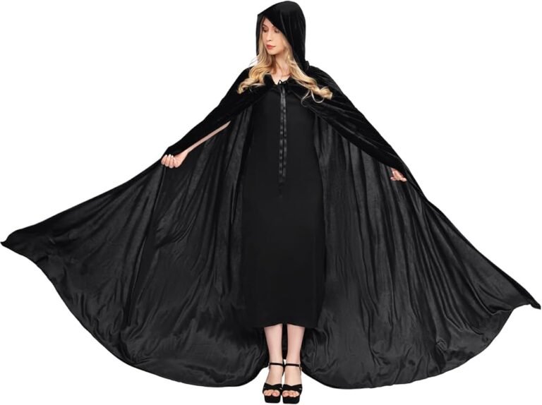 capa de bruja negra con capucha