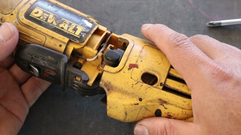 carbones de esmeril en un taller