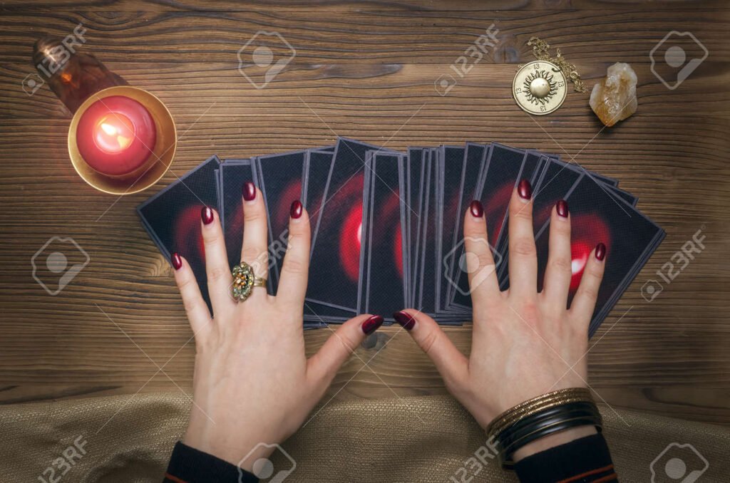 Qué Revelan los Arcanos sobre el Tarot del Amor y tu Relación 3 Qué Revelan los Arcanos sobre el Tarot del Amor y tu Relación