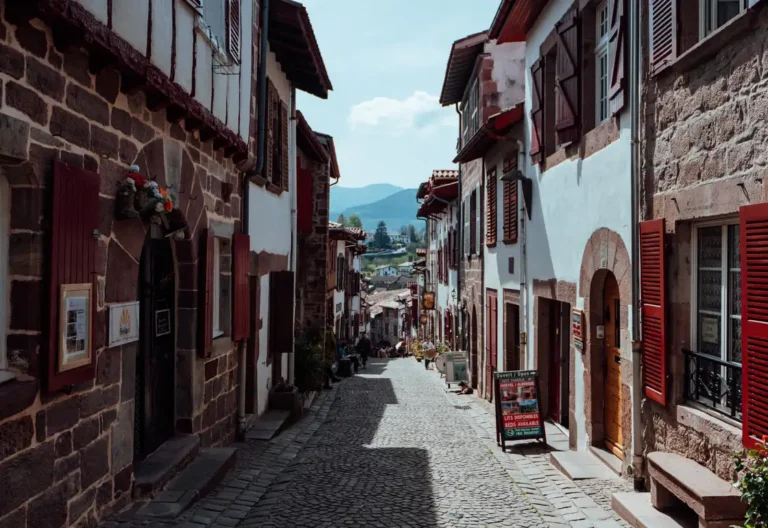 casco antiguo de saint jean pied de port