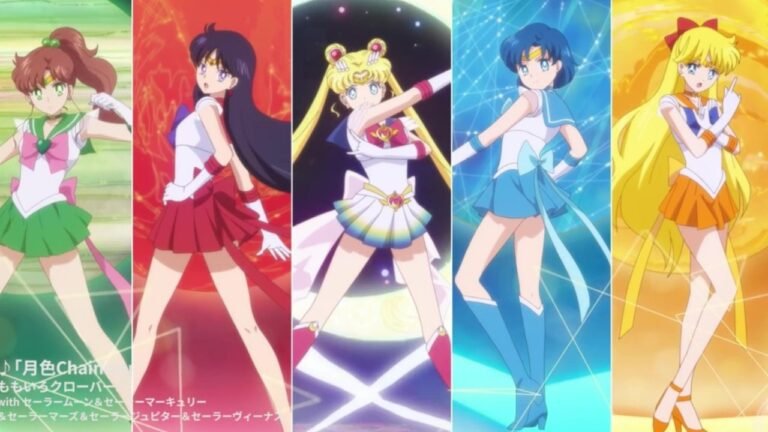 chica con uniforme de sailor moon