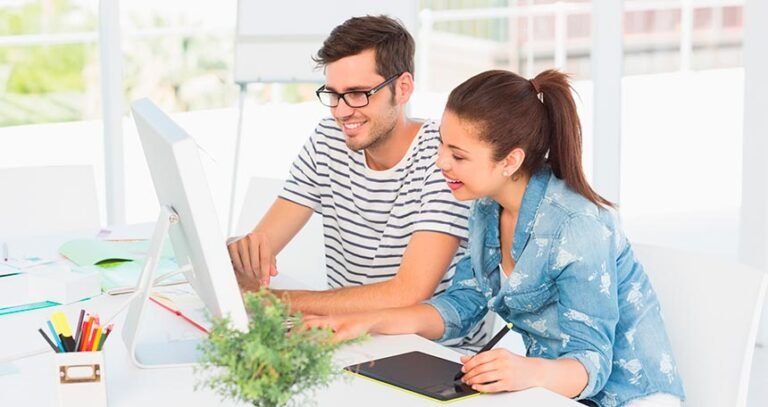 Cómo puedo inscribirme en la secundaria en línea SEP para adultos 23 estudiantes adultos aprendiendo en linea