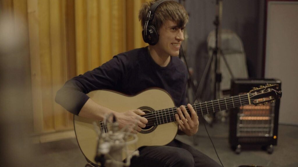 Quiénes son los egresados notables del Berklee College of Music