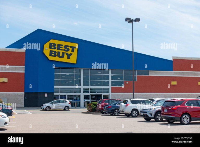 exterior de una tienda best buy en nueva york