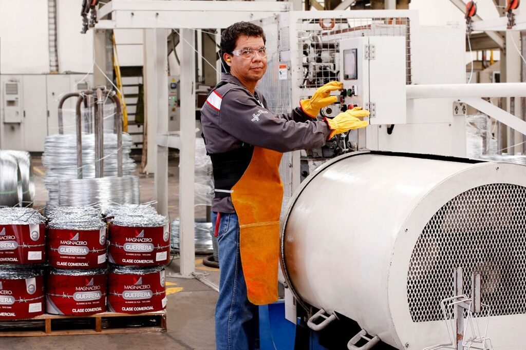 Qué servicios ofrece Aceros Alcalde en León, Guanajuato, Blvd. Morelos