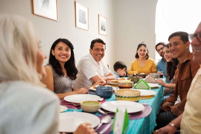 Cómo puedo crear una oración de protección para mis hijos 29 familia unida en un entorno seguro