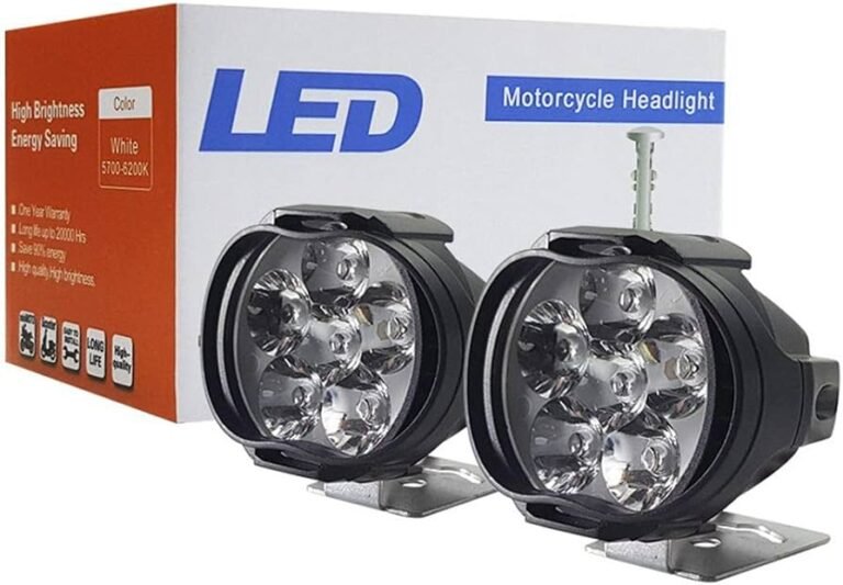 foco led brillante sobre una moto