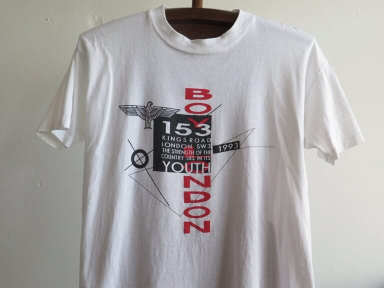 Dónde encontrar las mejores playeras Boy London para hombre en México 22 hombre vistiendo playera boy london en mexico