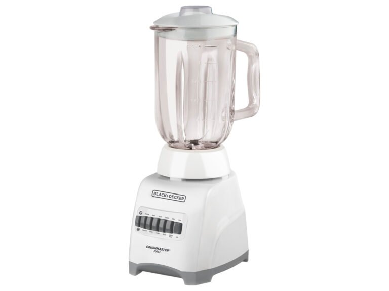 Qué características ofrece la licuadora Black and Decker Crush Master Pro 21 licuadora black and decker en accion