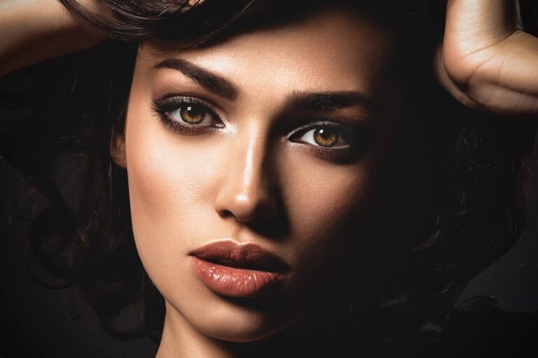 mirada profunda en un paisaje oscuro