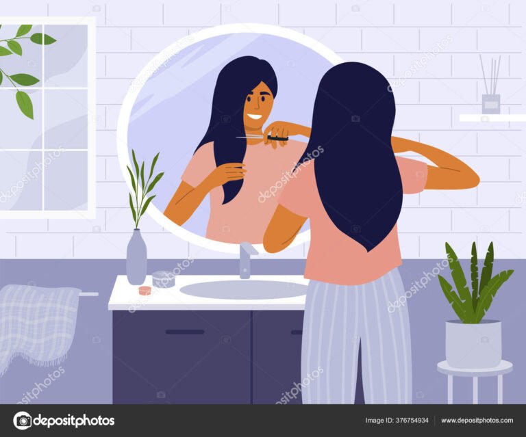 Cómo usar un espejo para cortarte el pelo solo de manera efectiva 25 mujer cortandose el pelo frente al espejo