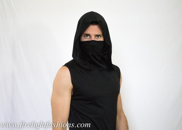 Dónde puedo comprar una playera sin manga con gorro en línea 4 mujer usando playera sin mangas con gorro