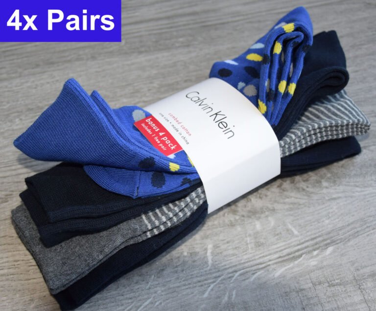 Qué características tienen las playeras tipo polo de Calvin Klein 2 playeras tipo polo calvin klein en exhibicion