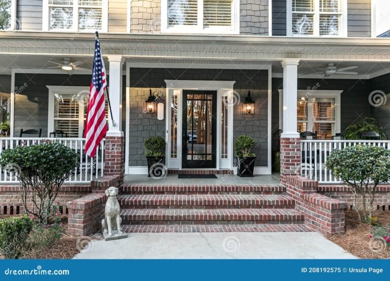 puerta de entrada a la casa azul