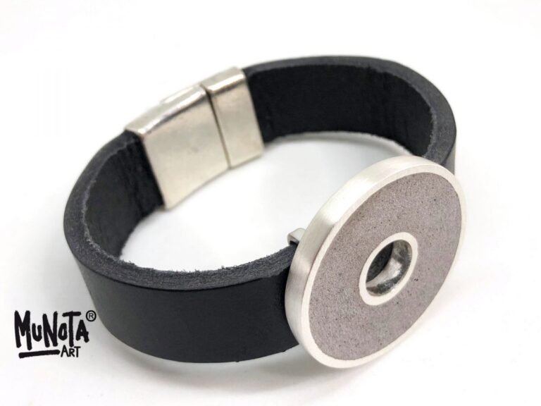 pulsera moderna con diseno innovador