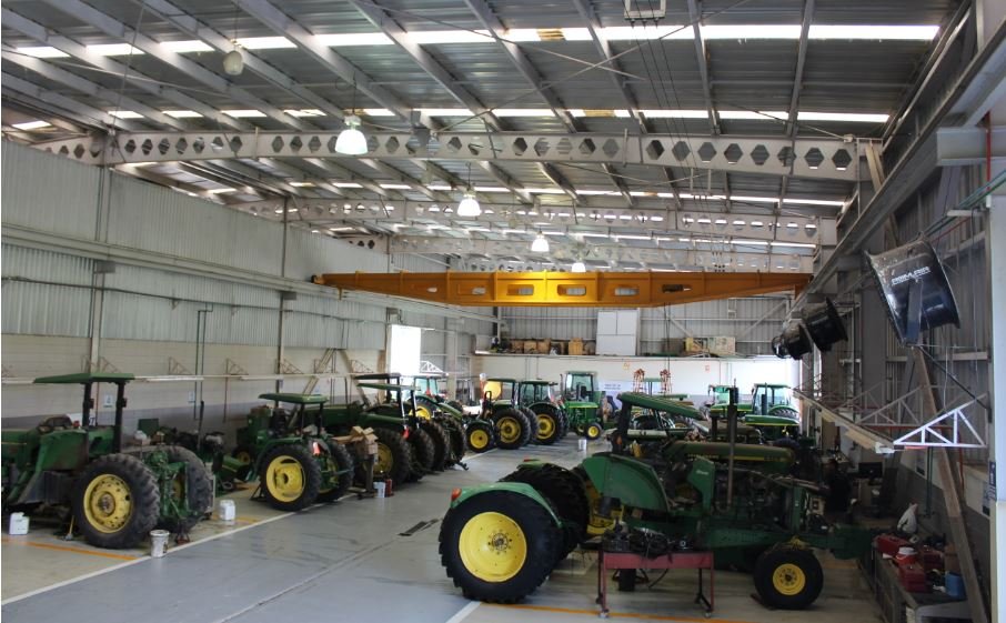 Dónde encontrar refacciones para empacadoras New Holland de calidad 1 refacciones de maquinaria agricola en un taller