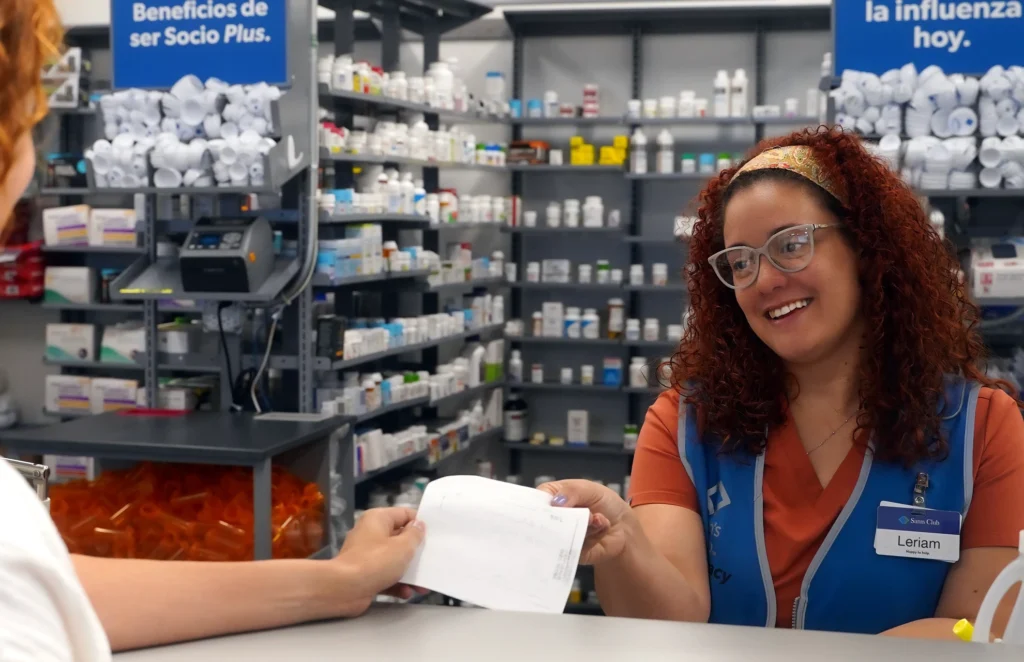 Qué servicios ofrece Sams en Río de las Avenidas