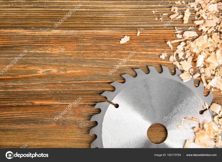 Qué aspectos considerar al elegir una sierra circular en Home Depot 23 sierra circular sobre fondo de trabajo