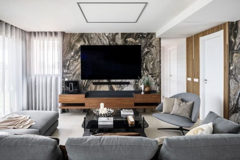 smart tv en un hogar moderno