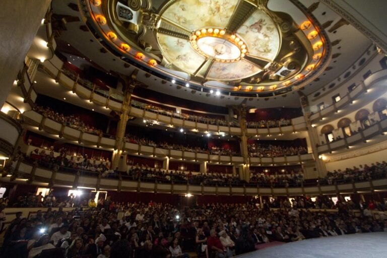 teatro esperanza iris en accion