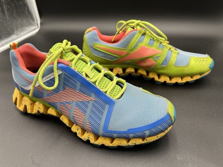 tenis reebok con suela zig zag en accion