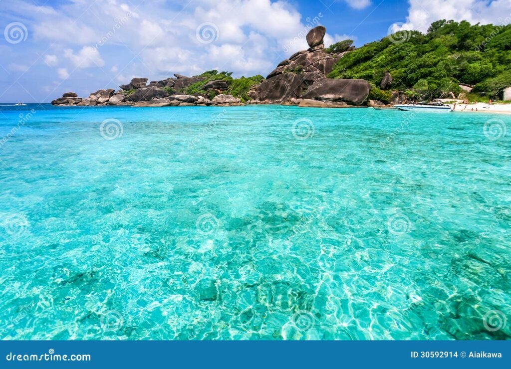 Qué es «La Isla Bajo el Mar» y cuáles son sus temas principales